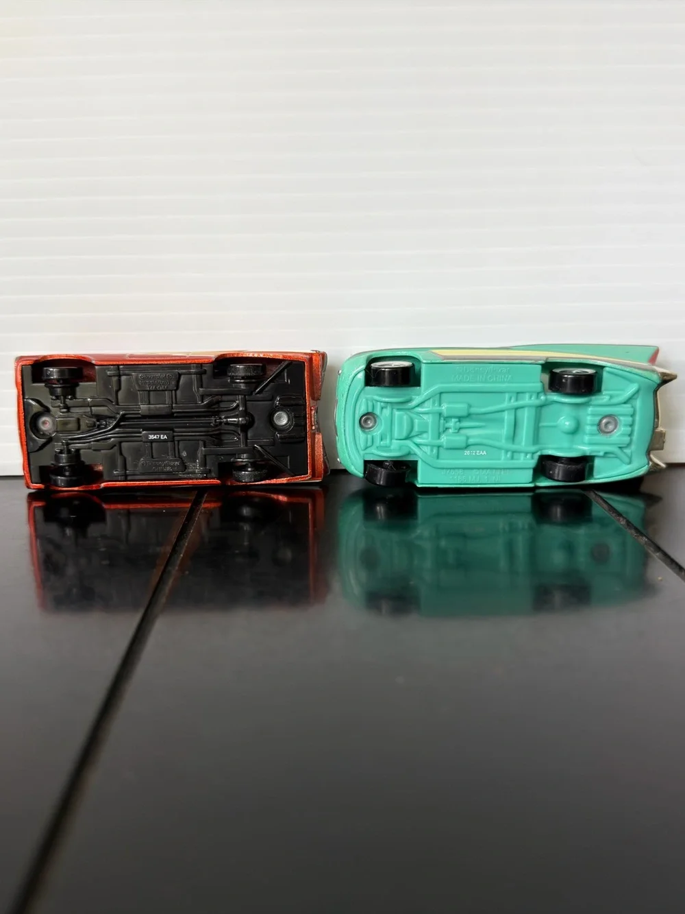 Disney Pixar Cars Lightning Ramone & Flo 1:55 scale diecast